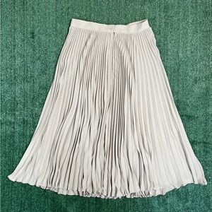 Liz Claiborne Pleated Midi Skirt